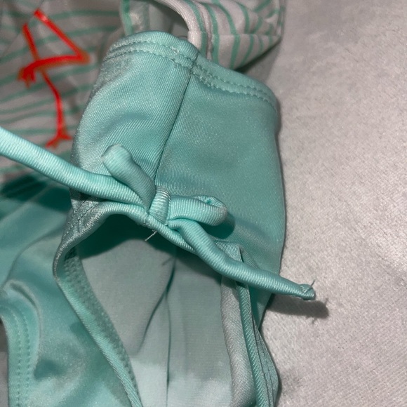 Girls Swimsuit - Picture 4 of 5